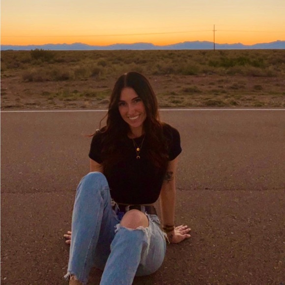 Meet your Posher, Kaleigh - Picture 1 of 1